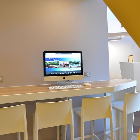 Kyriad Montpellier Est - Lunel Люнель Екстер'єр фото