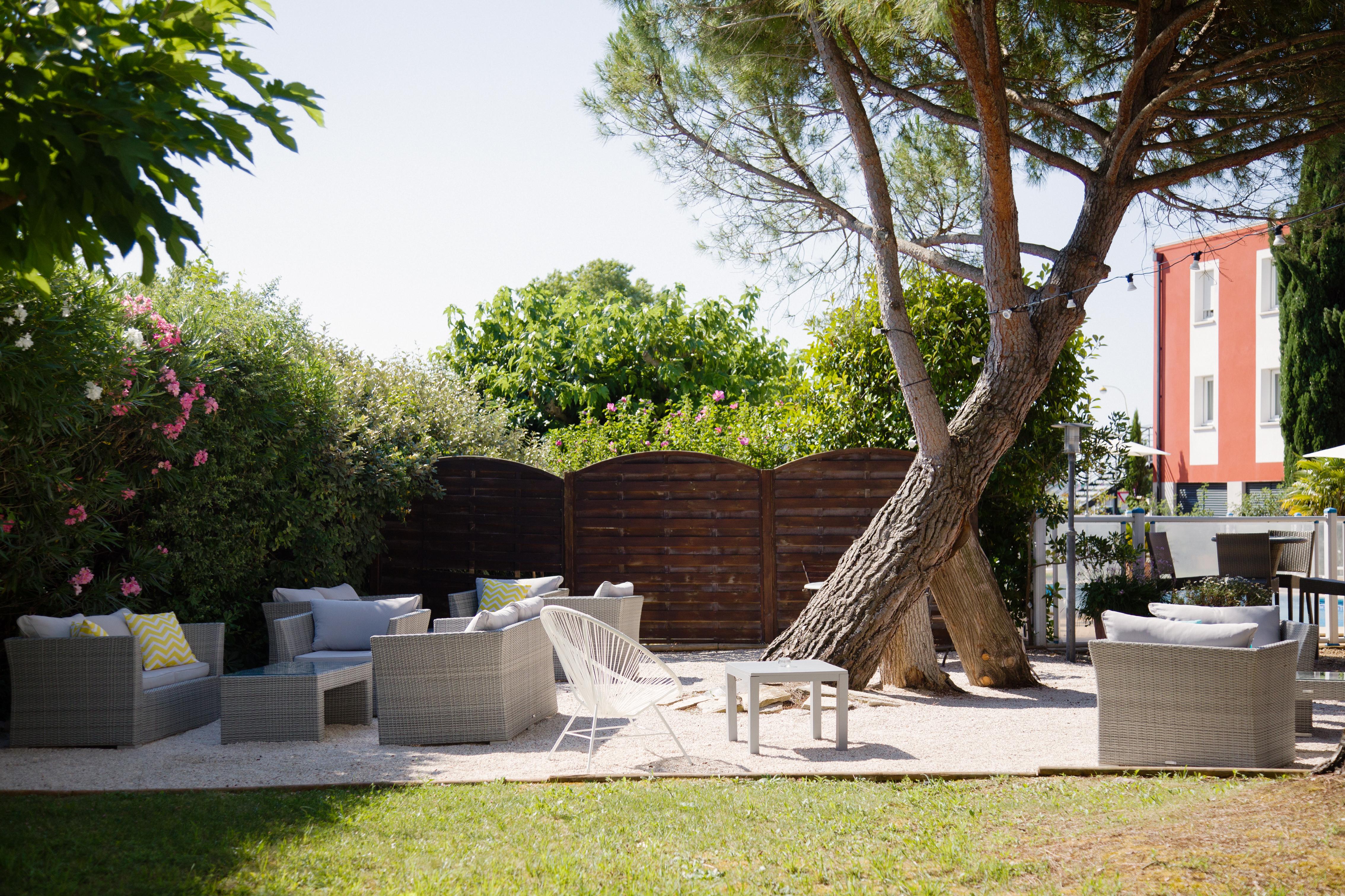 Kyriad Montpellier Est - Lunel Люнель Екстер'єр фото