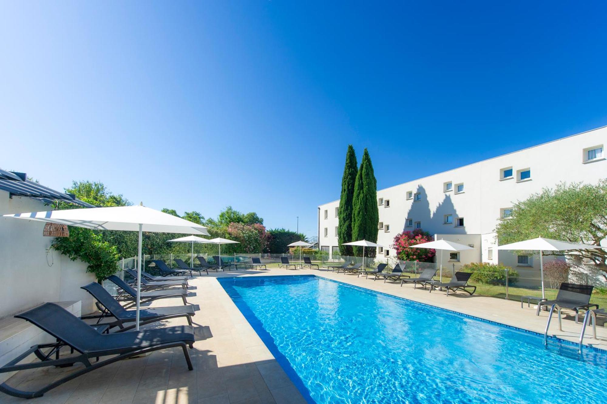 Kyriad Montpellier Est - Lunel Люнель Екстер'єр фото