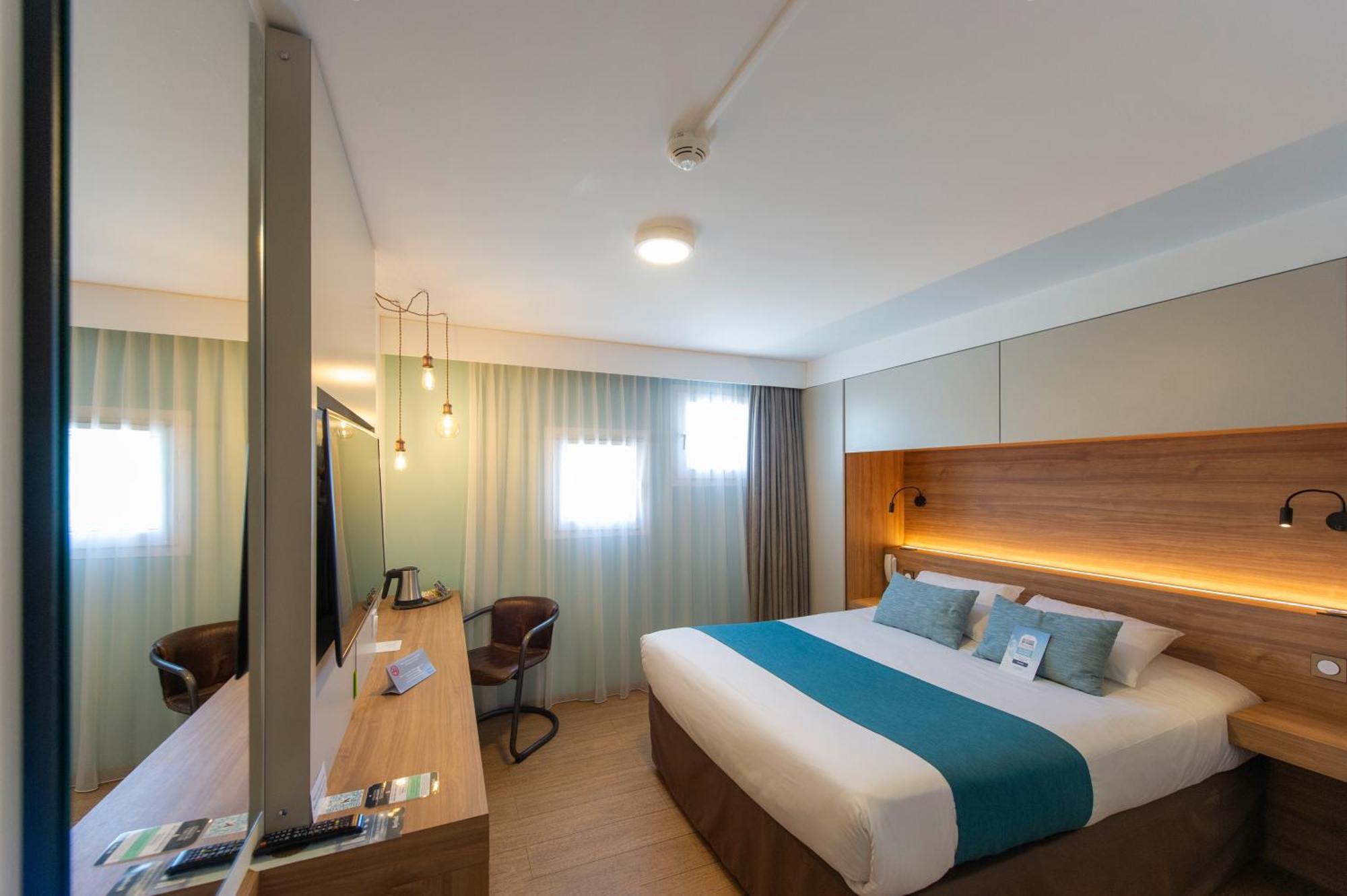 Kyriad Montpellier Est - Lunel Люнель Екстер'єр фото